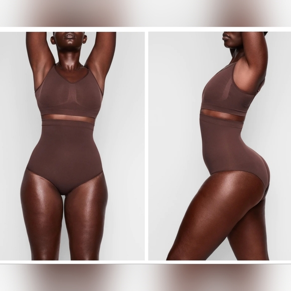 NWOT SKIMS SCULPTING HIGH WAIST BRIEF/ NWOT/ COCOA/S/M - Picture 1 of 10